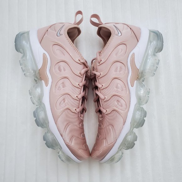 Nike Air VaporMax Plus - Picture 2 of 9